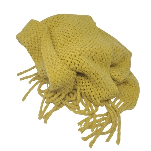Divided H&M | Women's Mustard Color Weaved Scarf With Tassels (One Size) - Picture 10 of 10
